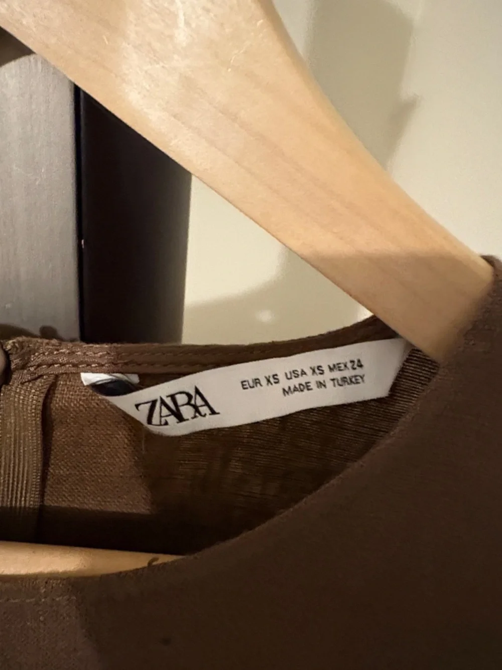 Zara Chestnut Brown Relaxed Boxy 100% linen Top - Picture 2 of 7